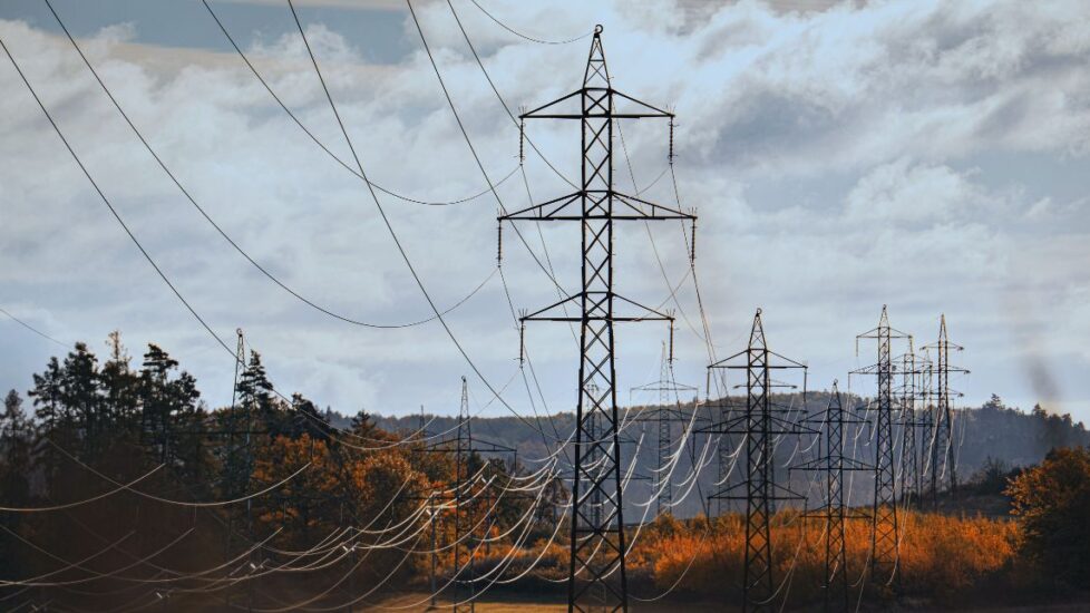 Perspectivas Integradas e Desafios da Matriz Energética Brasileira no Horizonte 2026: Uma Análise do PDE 2026