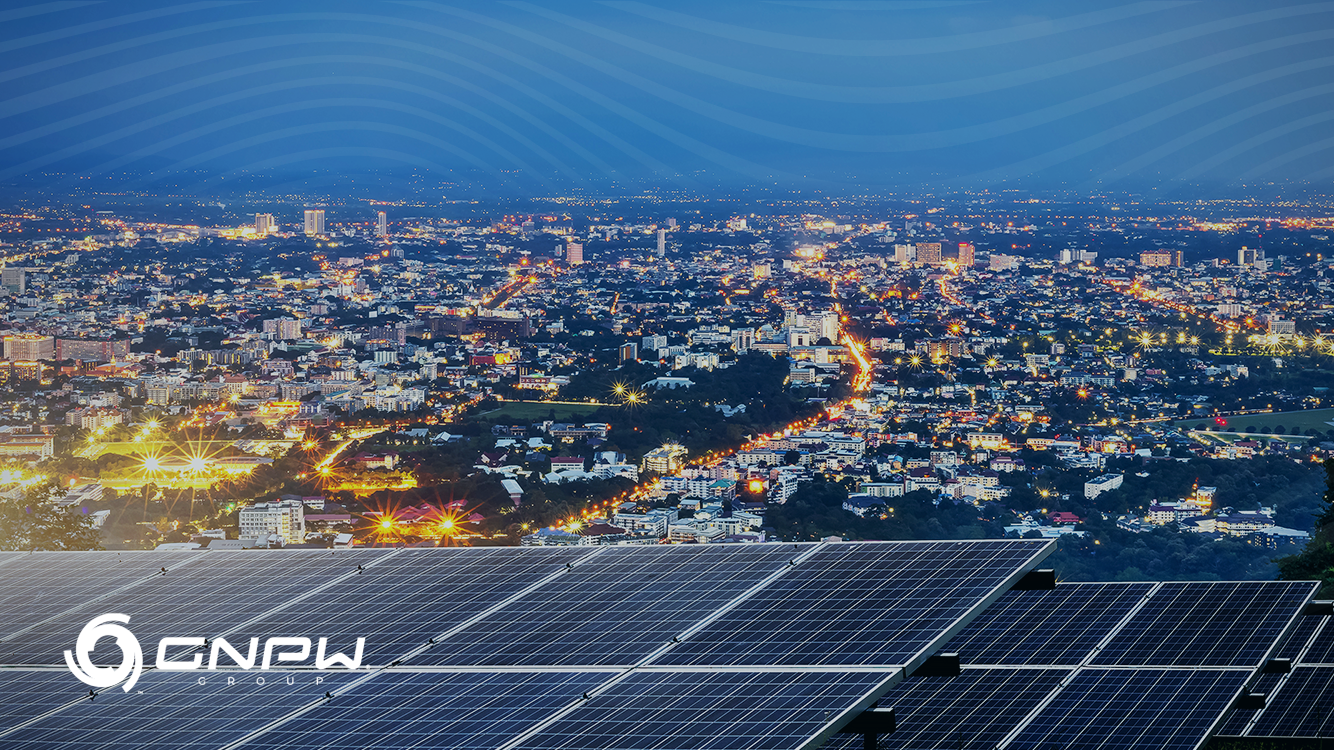 Why is investing in renewables better than fossil fuels?