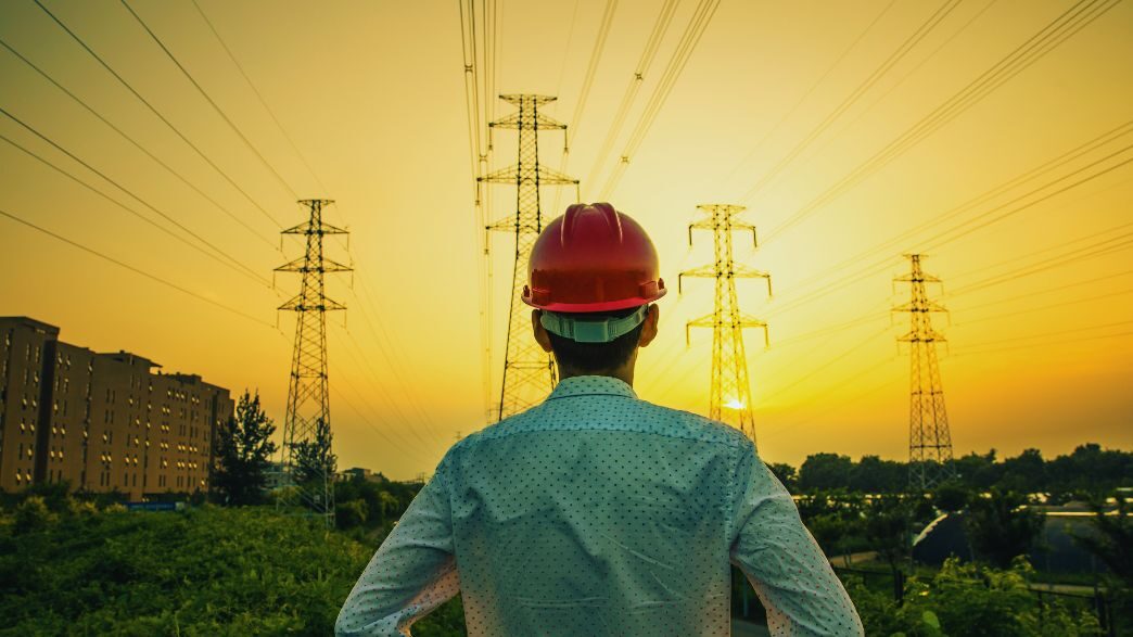 Demanda por Eletricidade no Brasil Deve Crescer 3,4% ao Ano até 2034, com Picos de Carga e Autoprodução em Ascensão
