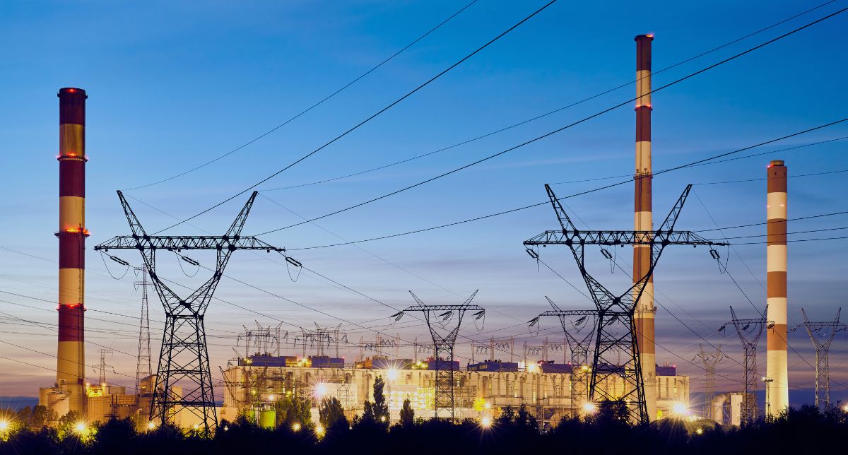 Desafios de Transição e Modernização da Rede Elétrica Brasileira: Infraestrutura, Regulação e Resiliência